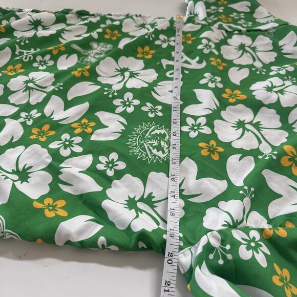 OAKLAND A'S Hawaiian Shirt Medium 2023 Promo SGA Kelly Green‎ Stomper MLB - Picture 8 of 9